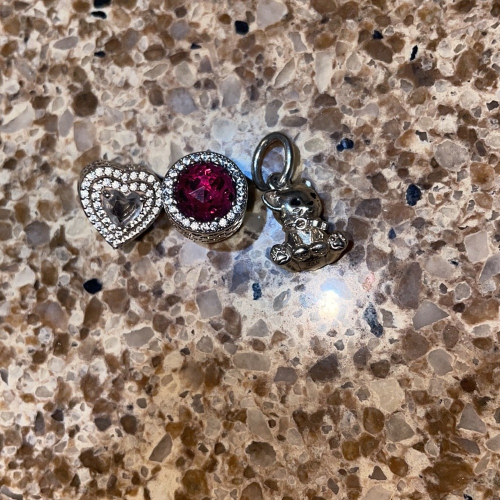 Pandora charm - Picture 5 of 5